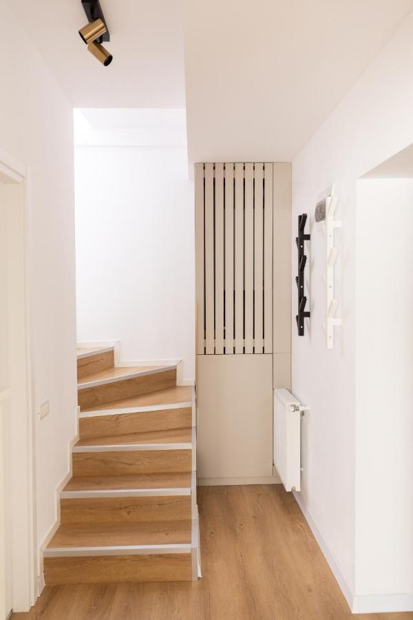 Studio 8 I One Bedroom Apartment I Airport I Therme Otopeni Exterior foto