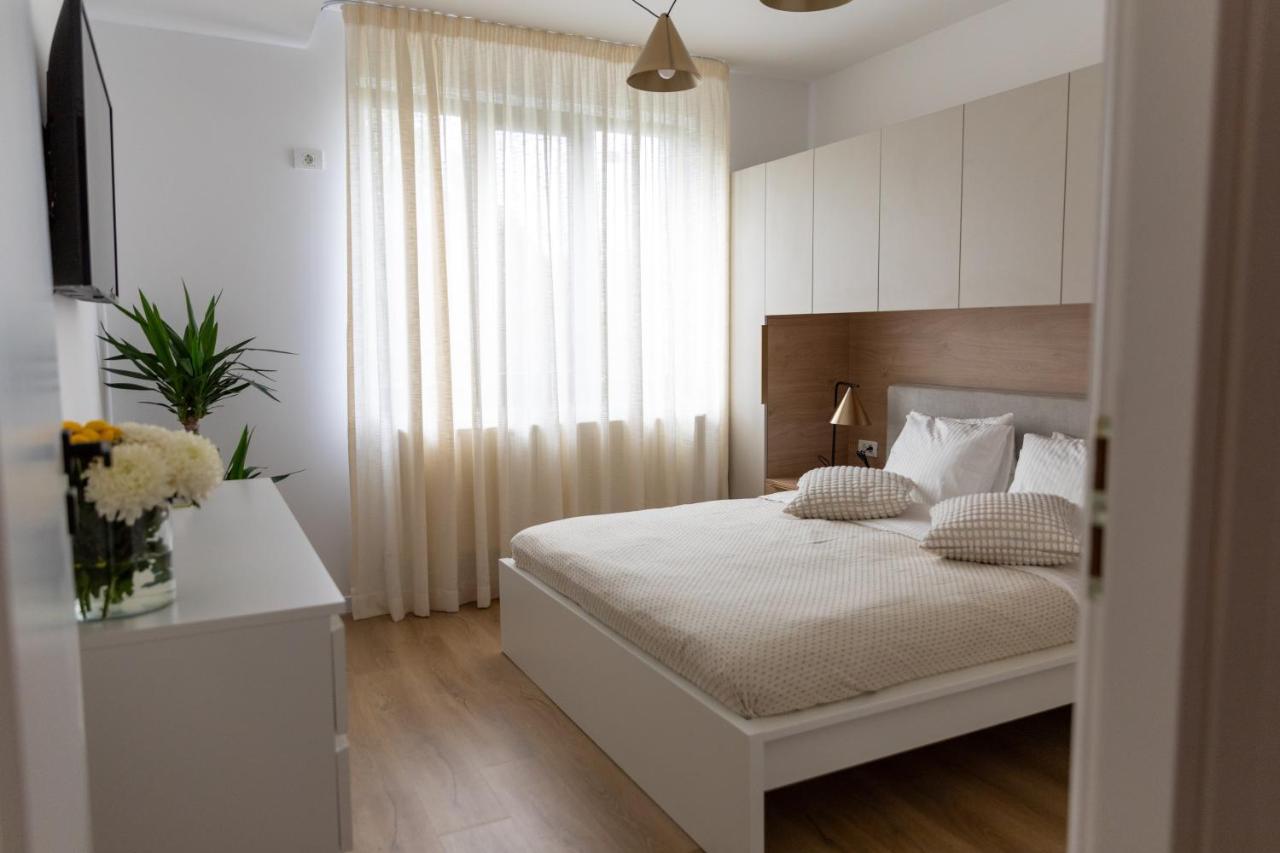 Studio 8 I One Bedroom Apartment I Airport I Therme Otopeni Exterior foto